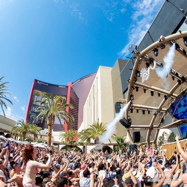 vegas-daytime-destination