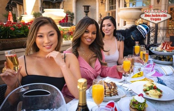 terrace-brunch-girls